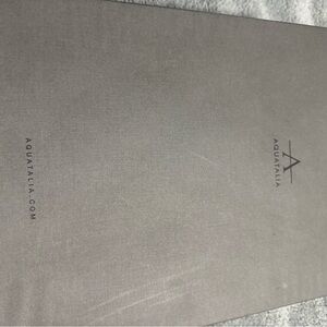 Mens High-Top Sneaker